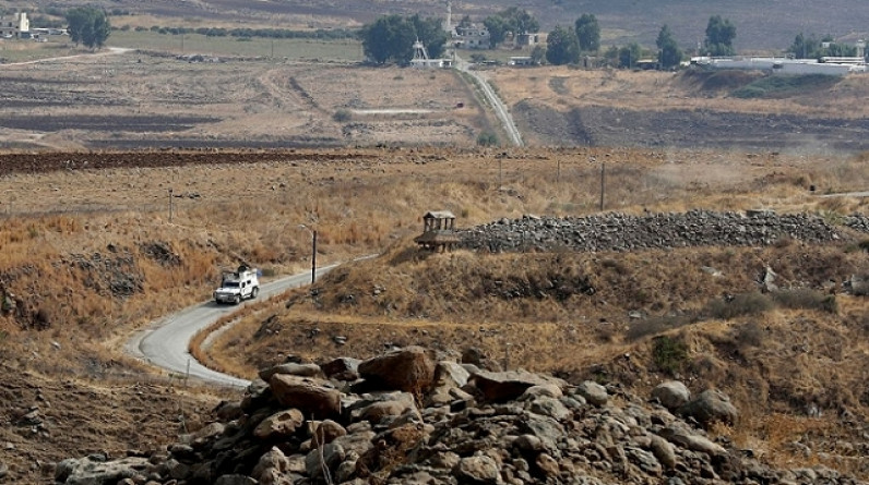 تقرير: عشرات الجنود اللبنانيين وعناصر حزب الله يتخطون الحدود لإسرائيل